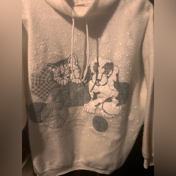 Vintage Cream soft winter cat Snowflake fuzzy Hoodie by Locker Shop size Medium - Picture 3 of 5